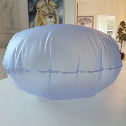Softnest Copenhagen Hængehule i beige med rosa kant // UDSOLGT