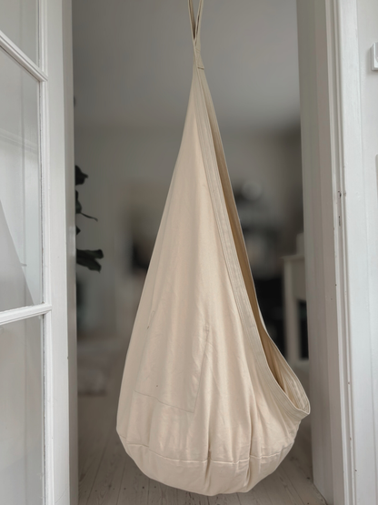 Softnest Copenhagen Hængehule i beige med rosa kant // UDSOLGT